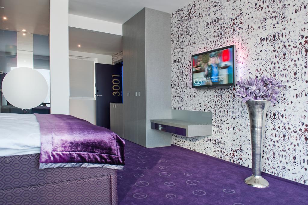 G Design Hotel Ljubljana Buitenkant foto
